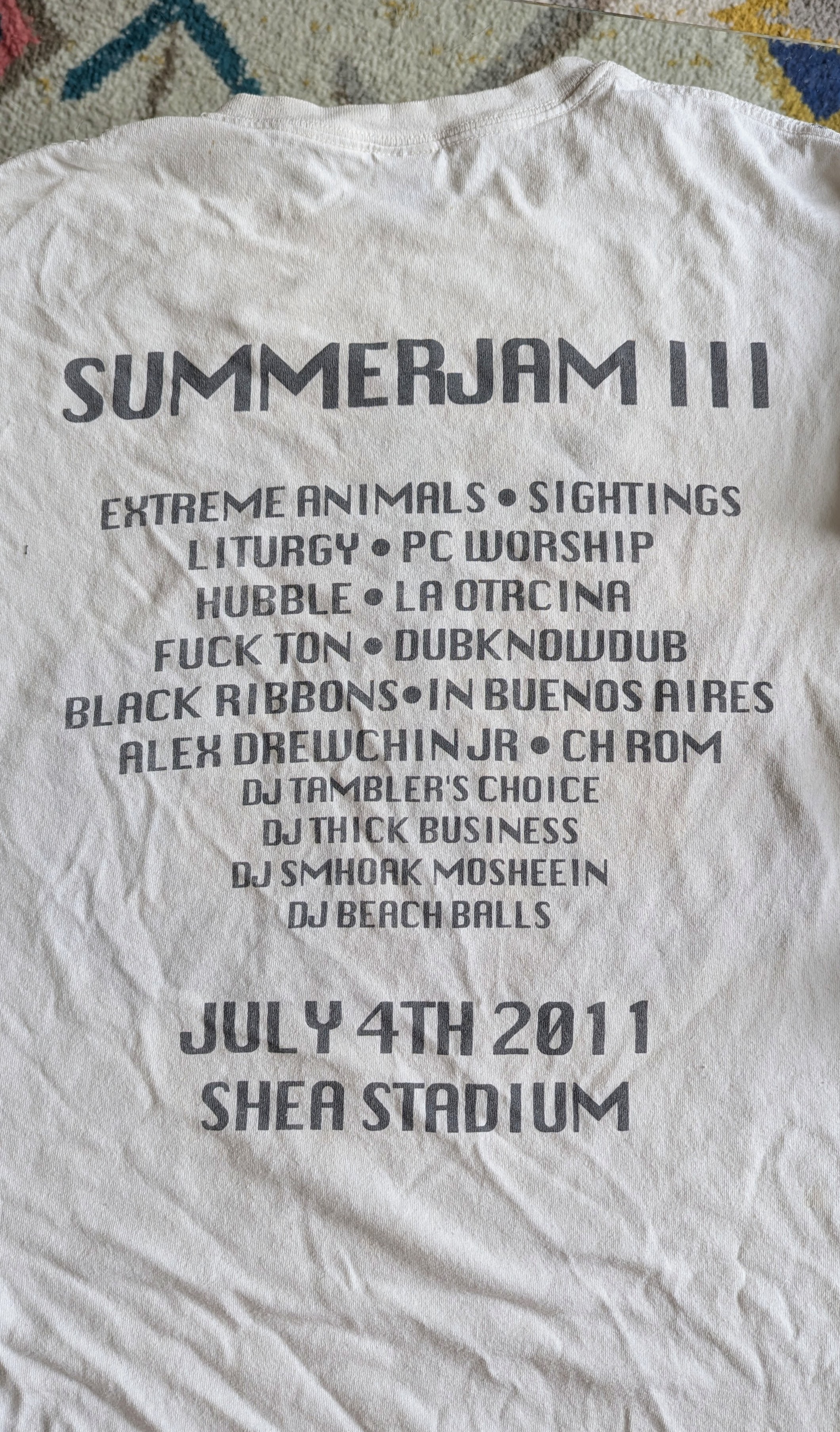 back view of Summer Jam III